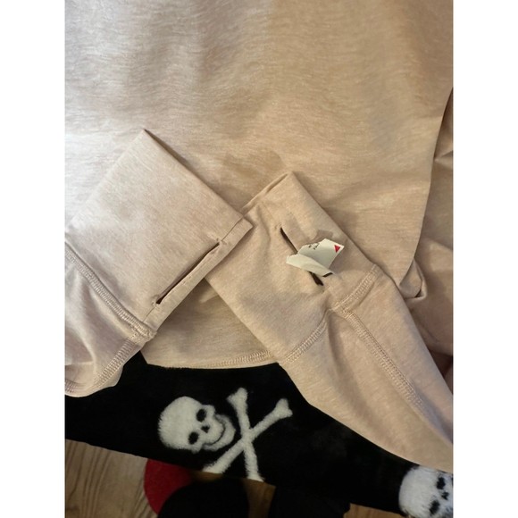 Aerie Offline keyhole sleeve cropped top NWT - Picture 4 of 5